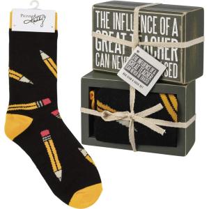 image:imagePrimitives by Kathy The Influence Of A Great Teacher Can Never Be Erased Home Dcor Sign And Sock Gift Set